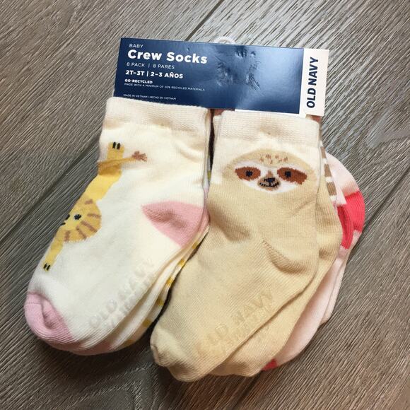 NWT old navy Baby Crew Socks 8 pack 2t-3T Lion Sloth Rubber Grip - Picture 1 of 3